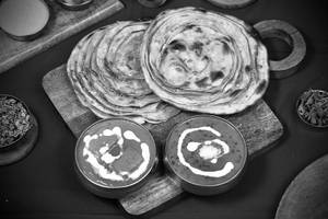 Dal Makhnai [175ml] + Rara Chaap Masala [175ml] + 2 Laccha Paratha