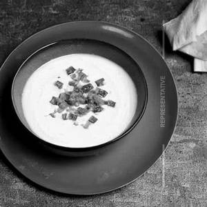 Mint carrot soup