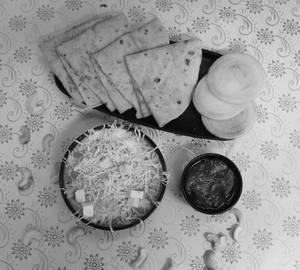 Cheese Kaju Paneer Sabji + 4 Roti