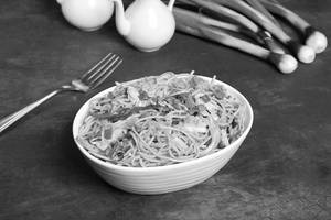 Hakka Veg Noodles