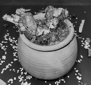 Champaran Chicken Ahuna Matka 1 KG