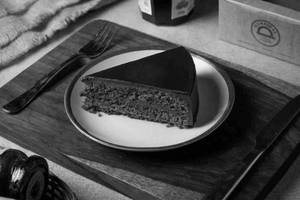 Old Fashion Chocolate Cake