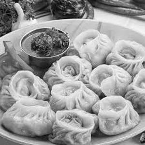 Steam veg. momos (10 pieces)