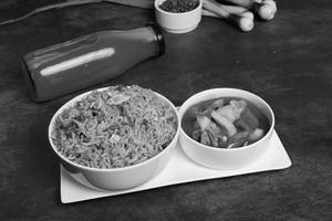 Thai Chicken Fried Rice & Thai Chilli Chicken + Fresh Juice