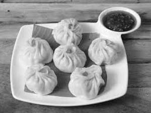 Veg Steam Momos (10 pcs)