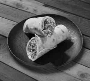 Butter chicken shawarma 