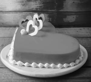 Strawberry Heart Cake