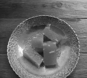 Karachi Halwa
