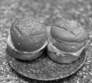Veg Burger (2 Pcs)
