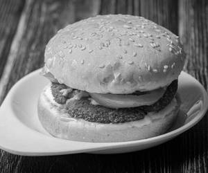 Hunger bite burger