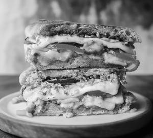 Veg grilled sandwich