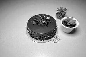 Choco Crunchy  Cake  