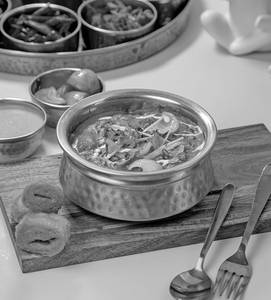 Soya Chaap Do Pyaza