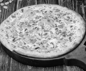Mushroom loaded pizza [regular]