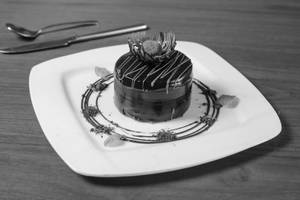 MOLTEN CHOCOLATE
