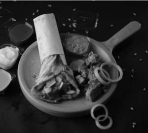 Achari chaap roll