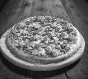 Regular Chicken Pizza 