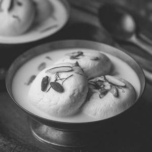 Rasmalai [1 Plate, 2 Pieces]