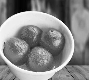 Gulab Jamun 1Kg