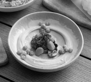 Hummus + Olives