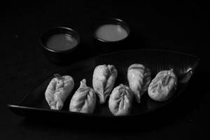 Chicken Shezwan Fried Momo