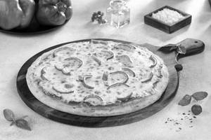 La Capsicum Pizza.