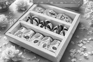 Classic Kaju Royale Assorted Kaju Collection Mithai Gift Hamper (small)