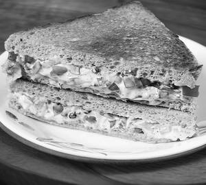 White sandwich(2slice)