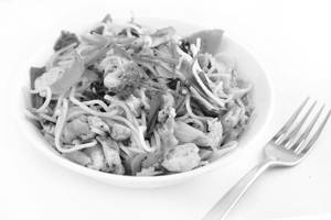 Egg Hakka Noodles