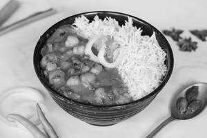 Chole Chawal [200Gm, Serves 1]