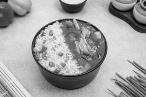 Assorted Vegetables Bowl Meal- Schezwan Sauce