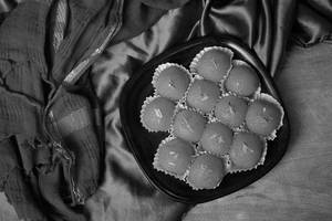 Motichoor Laddu