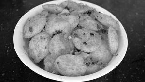 Fried idli [2 pcs]