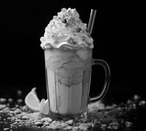 Pista ice cream shake