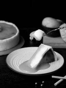 Mango San Sebastian Cheese Cake Pastry