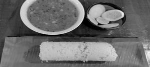 Puttu + Green Piece Curry + Salad Combo