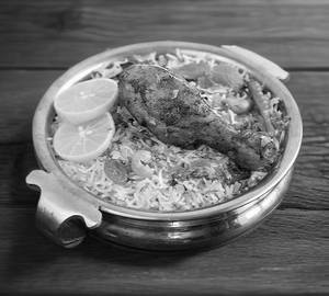 Hyderabadi Chicken Dum Biryani