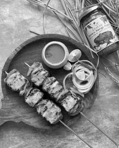 Achari Paneer Tikka