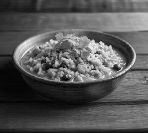 Premium Khichdi