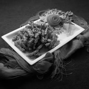 Honey chilli potato