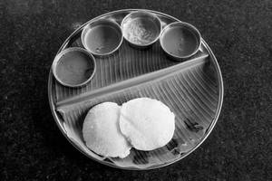 Ghee Idly