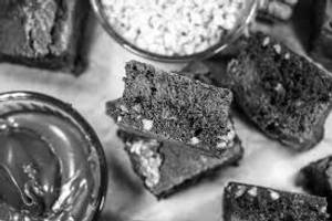 Belgian Walnut Brownie with Nutella Spread