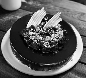 Black forest fresh cream cake onekg