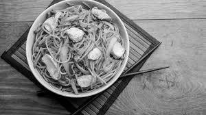 Schezwan Chicken Noodles