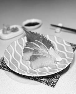 Hamachi Sashimi