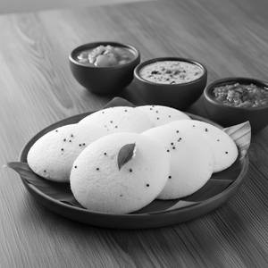 Thatte Idli [3 Pcs]