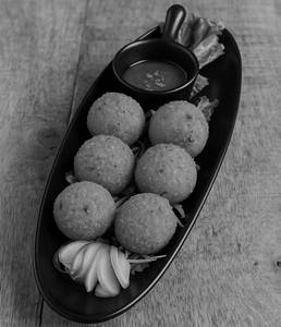 Cheese Balls (6 Pieces)