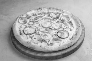 Onion Cheese Pizza