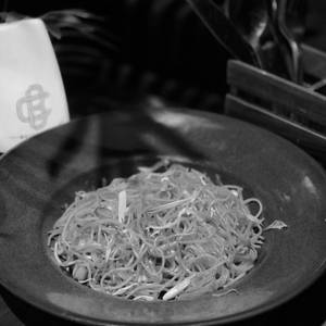 Chilli Garlic Noodles Veg