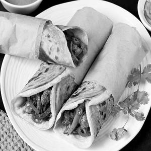 Chilli Chicken Roll